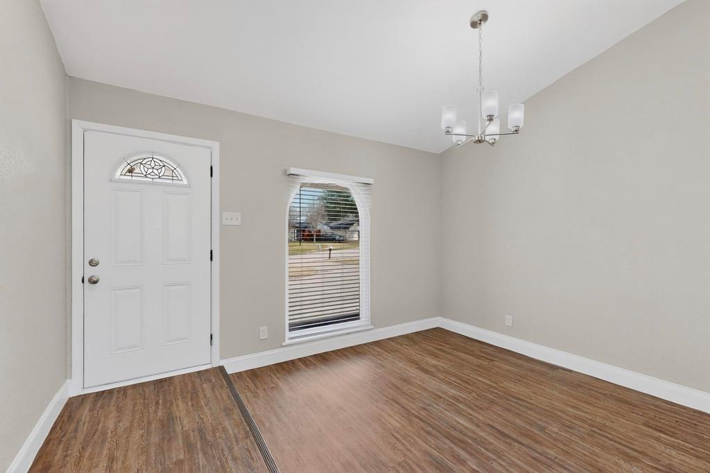 3500 Shorecrest Drive