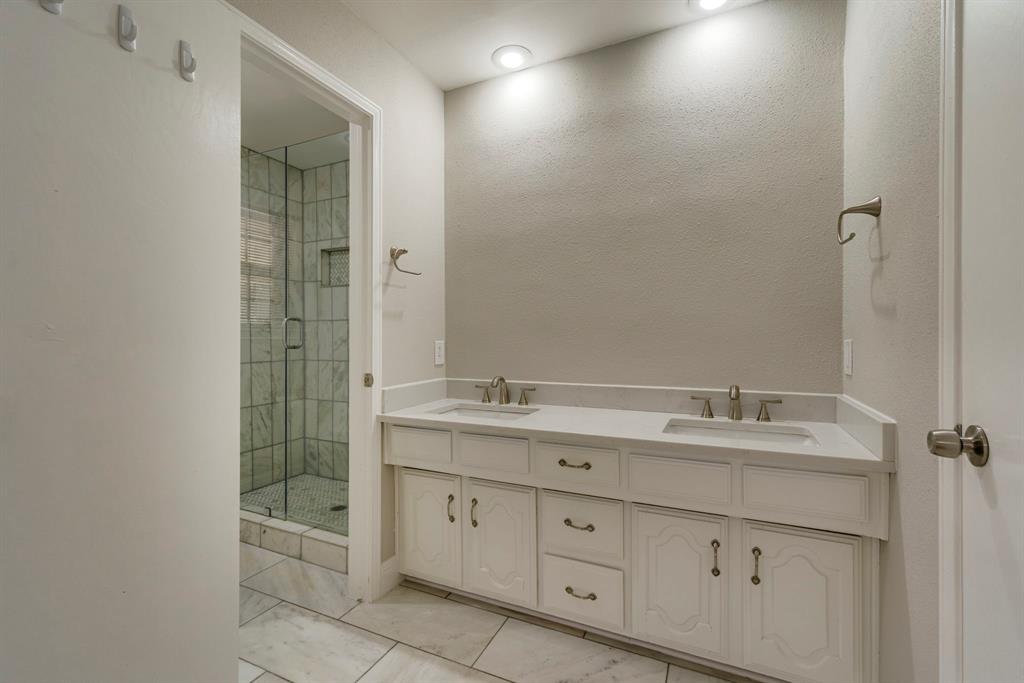 Kingswood 06 - Residential Lease