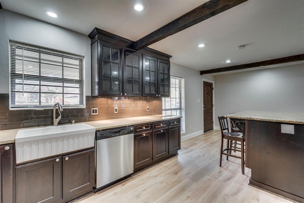 Kingswood 06 - Residential Lease