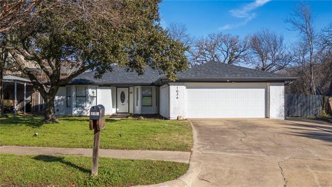 1036 Kings Manor Drive, Lake Dallas, TX 75065 - #: 20819496