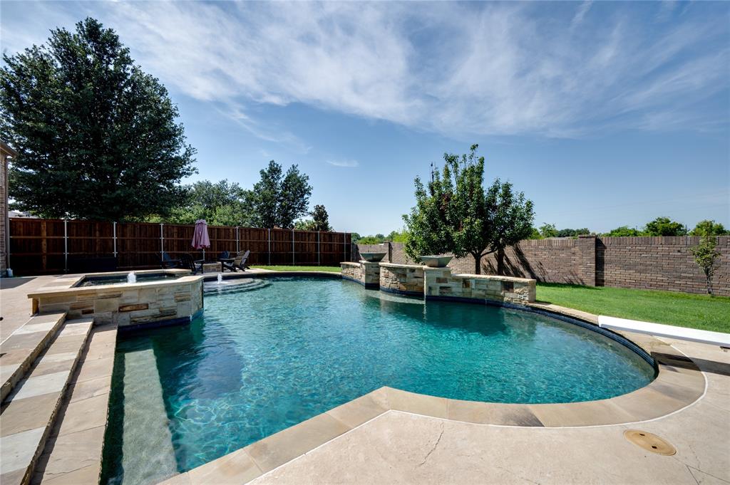 1604 Harper Lane