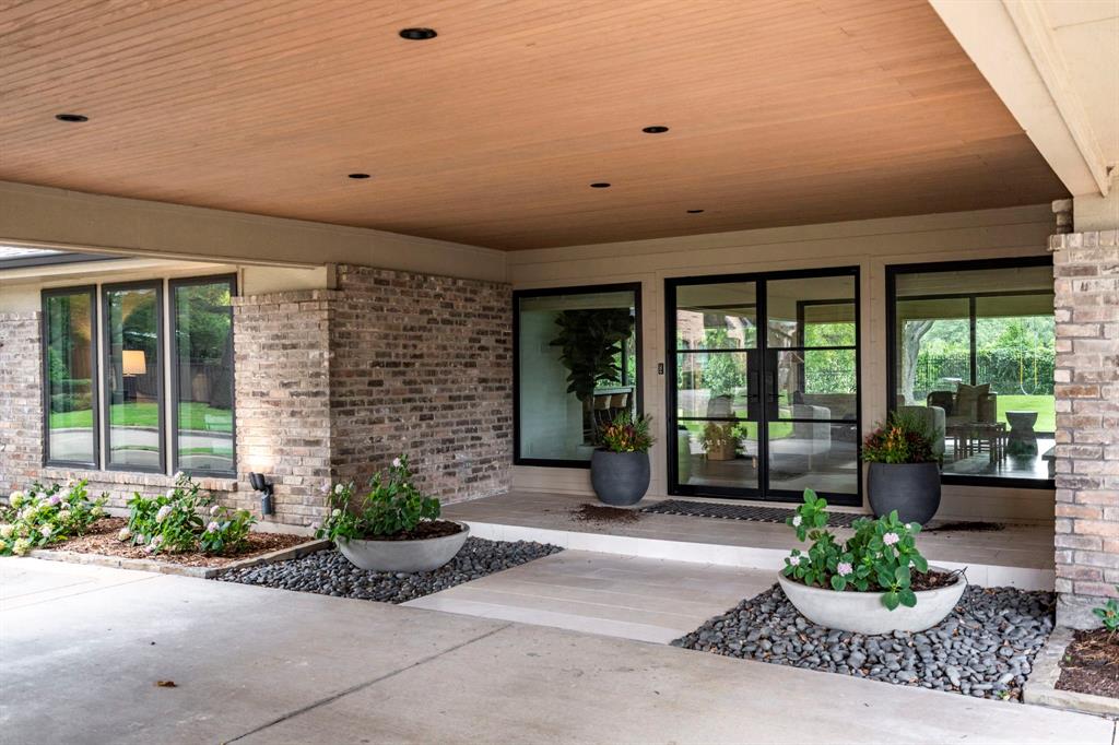 5523 Bent Trail