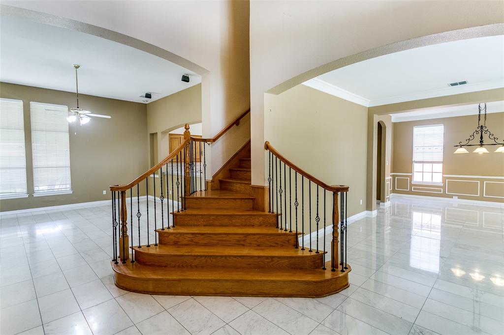 3304 Springbridge Lane