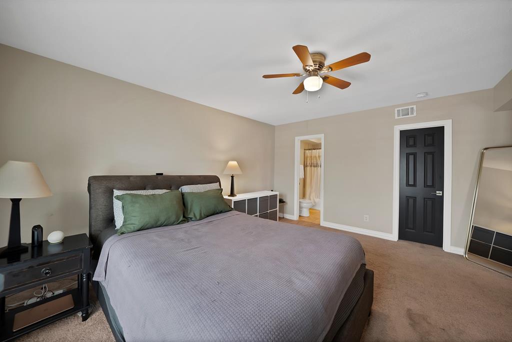 Knight Street Condo - Residential