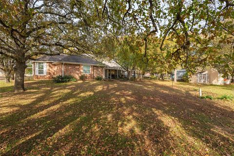 A home in Springtown