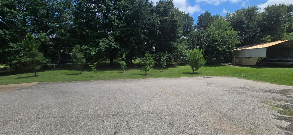 Lakeway Estate - Residential