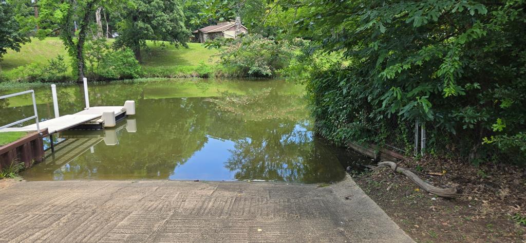 Lakeway Estate - Residential