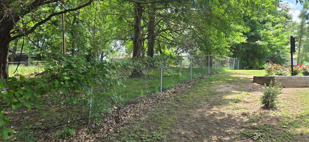 Lakeway Estate - Residential