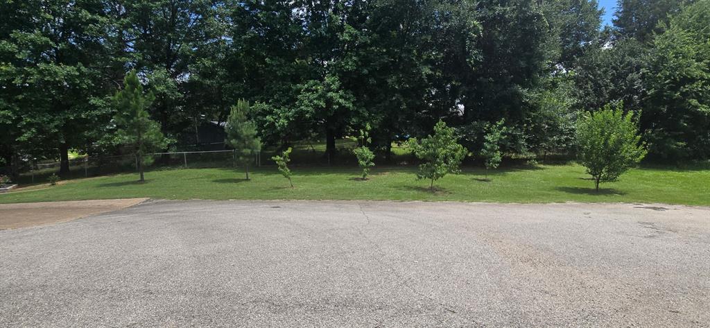 Lakeway Estate - Residential