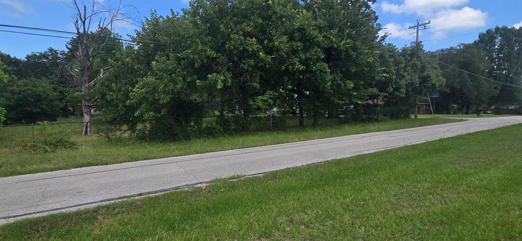 Lakeway Estate - Residential