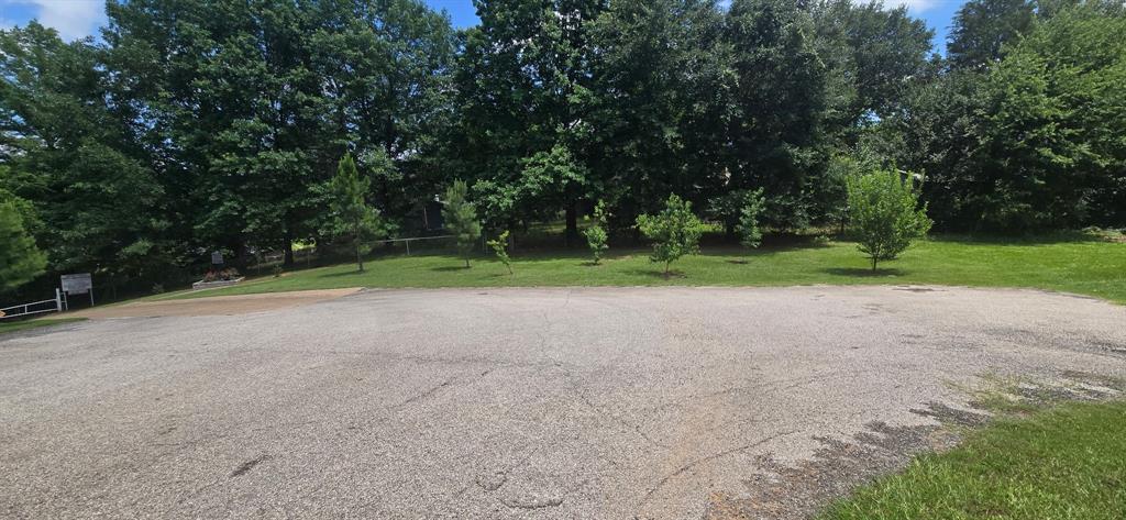 Lakeway Estate - Residential