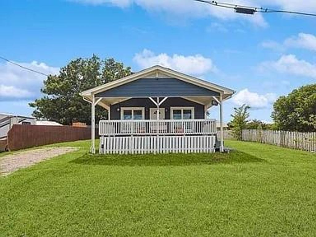 Photo of 11632 County Road 1083, Princeton, TX 75407 (MLS # 21268621)