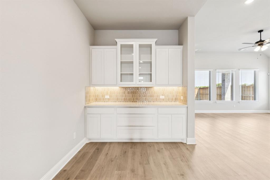 9801 Dahlia Boulevard