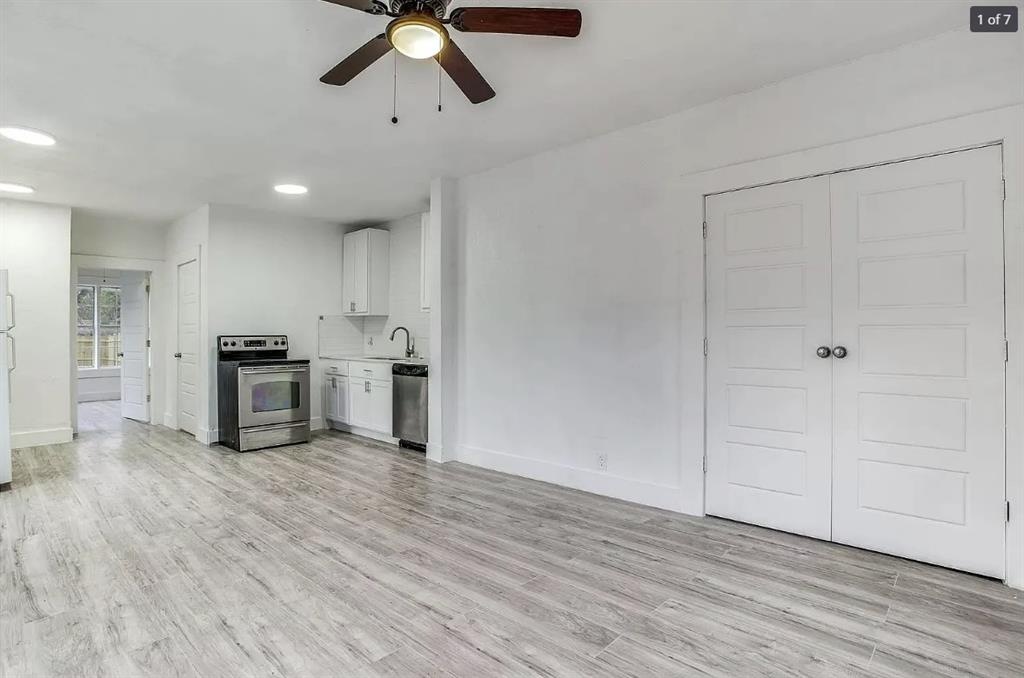 Oak Cliff Gardens - Residential Income