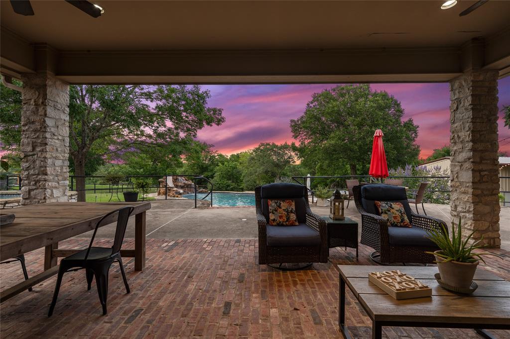 Three 17 River Oaks - Residential