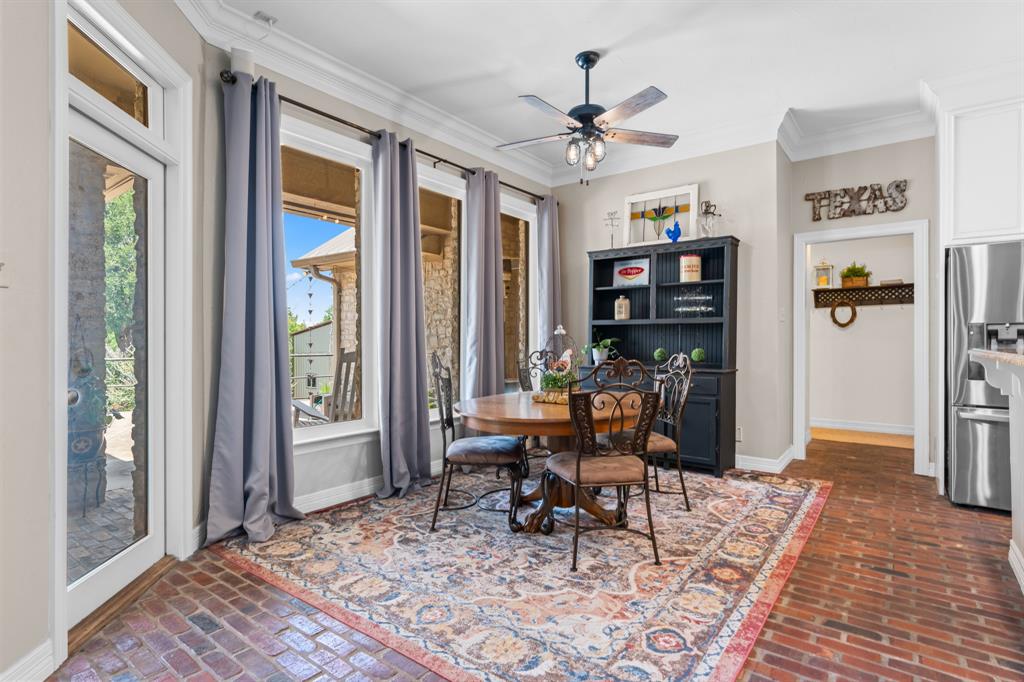 Three 17 River Oaks - Residential