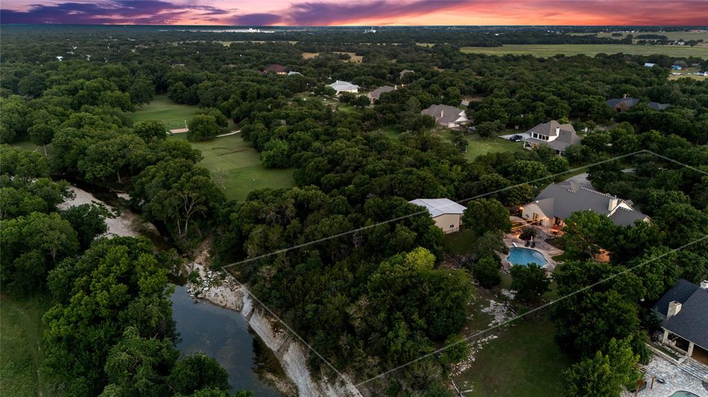 840 Winding Trail