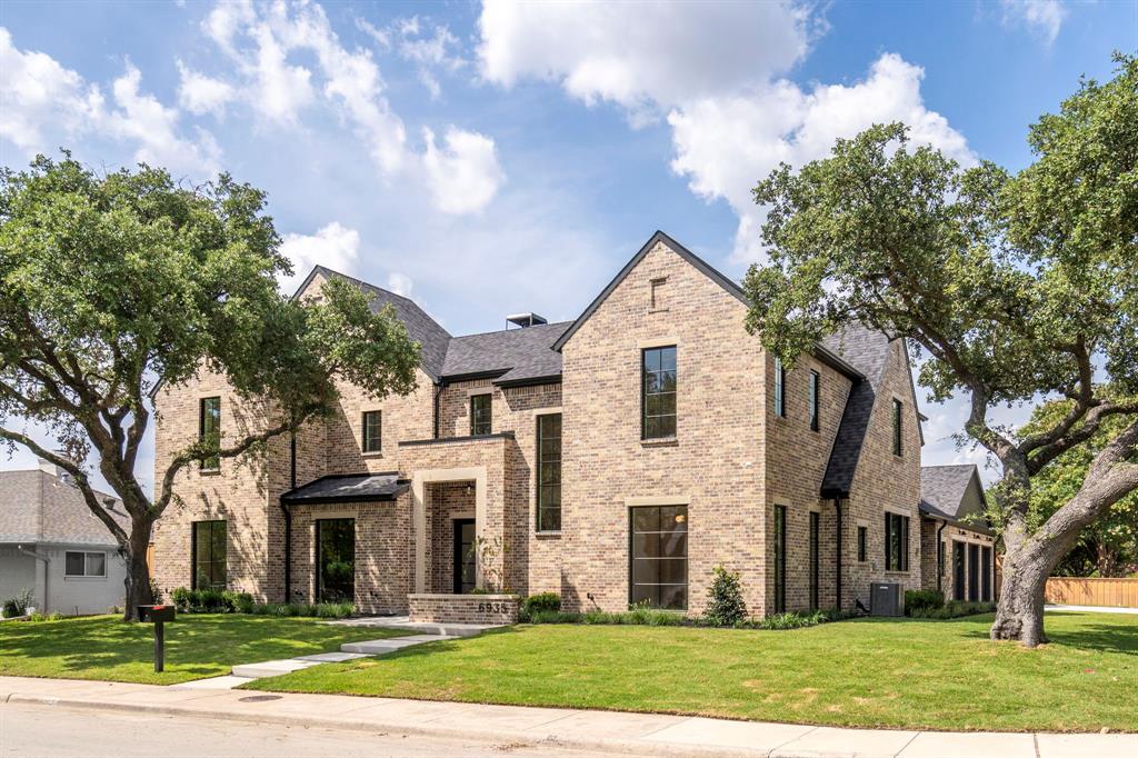 Prestonwood - Residential