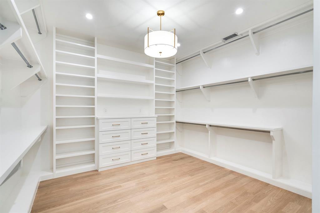 Prestonwood - Residential