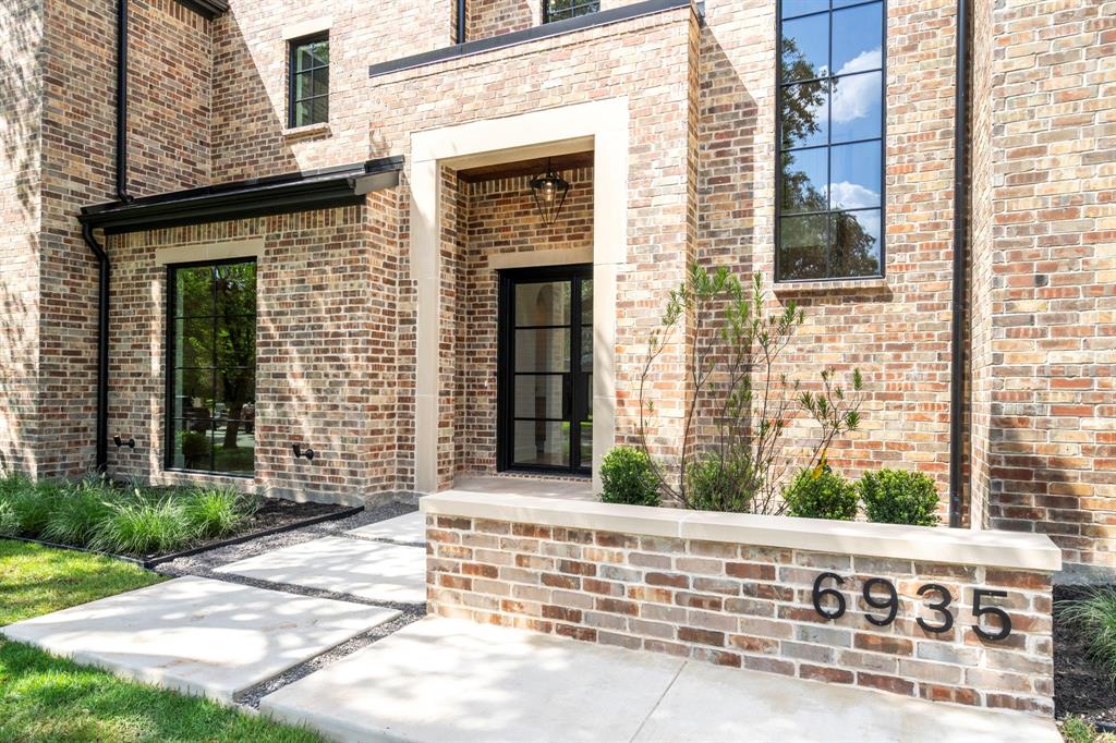 Prestonwood - Residential