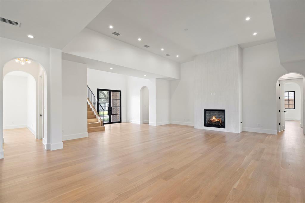 Prestonwood - Residential