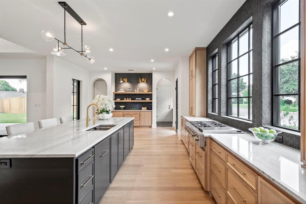 Prestonwood - Residential