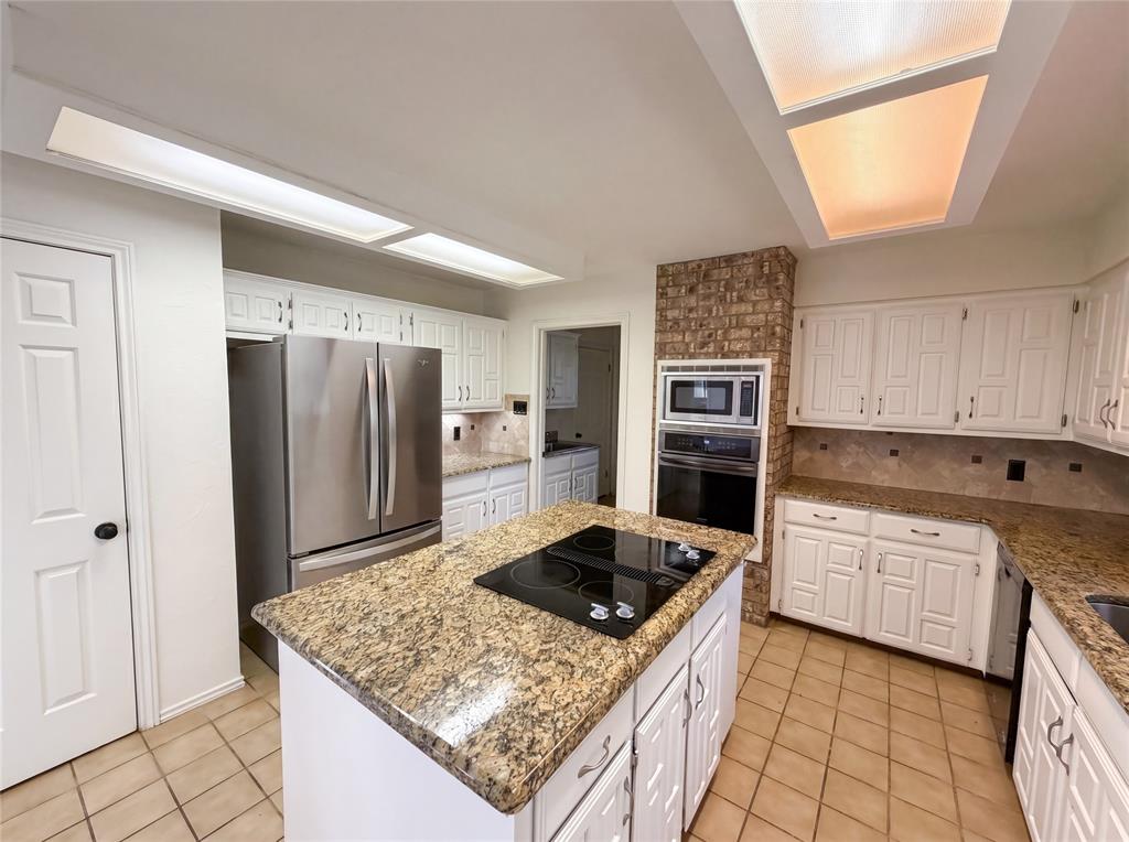 Meridith - Residential