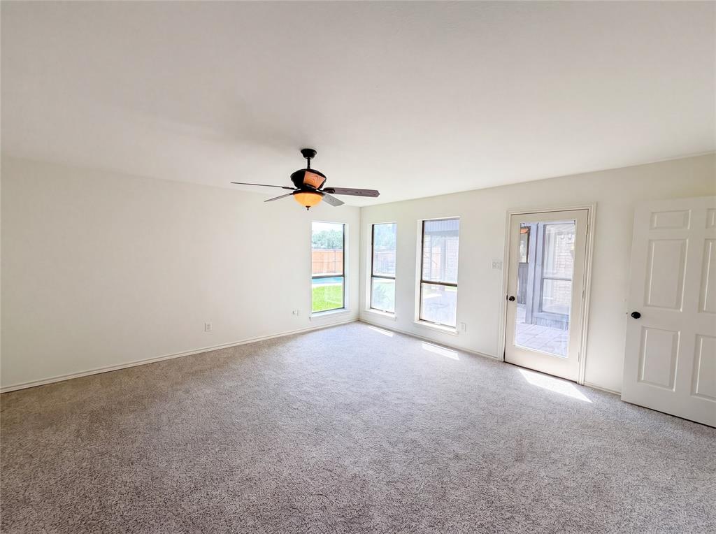 Meridith - Residential