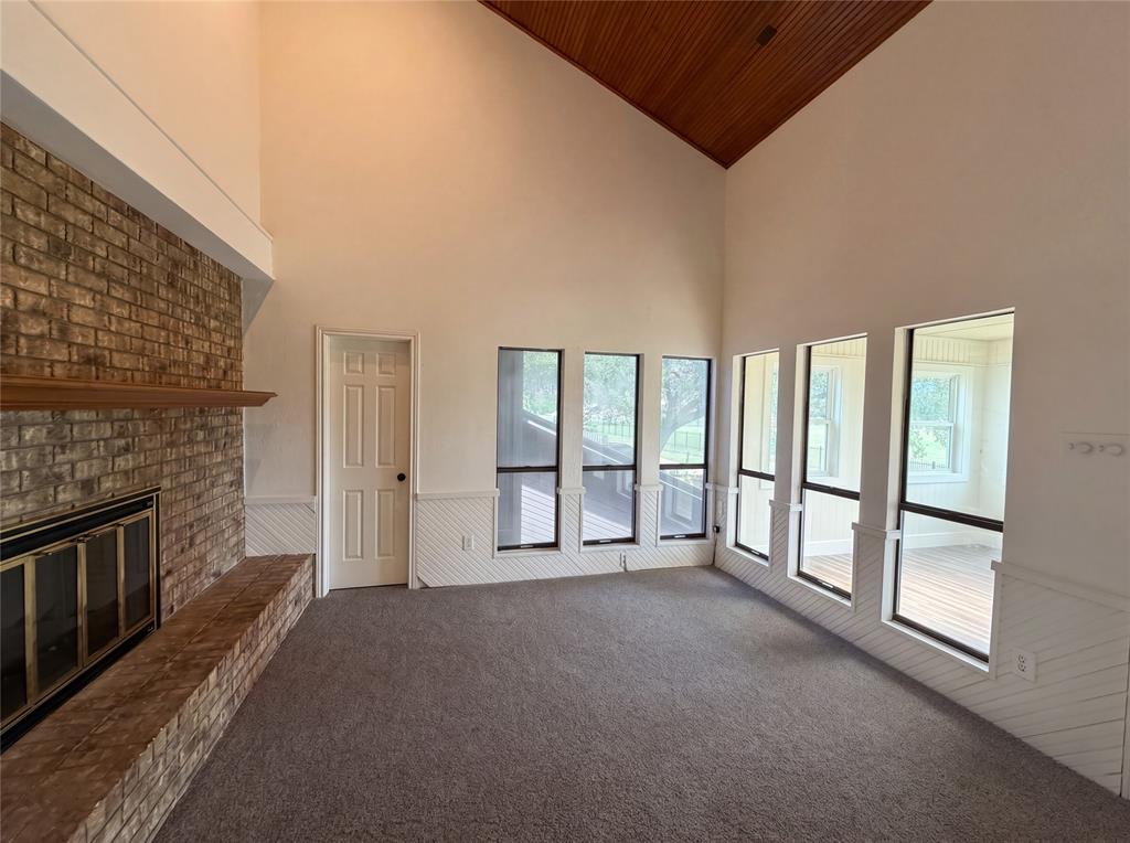 Meridith - Residential