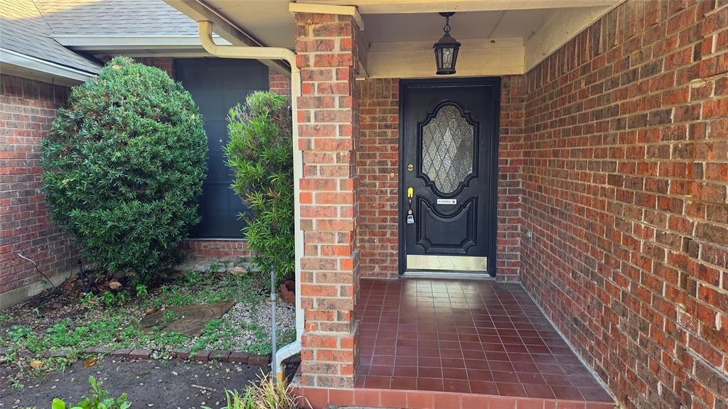 4401 Waycross Drive