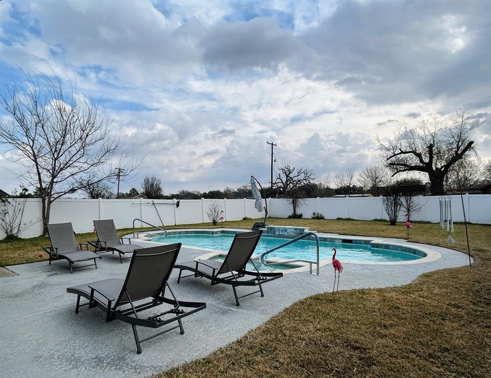 Lake Oak Estates - Residential