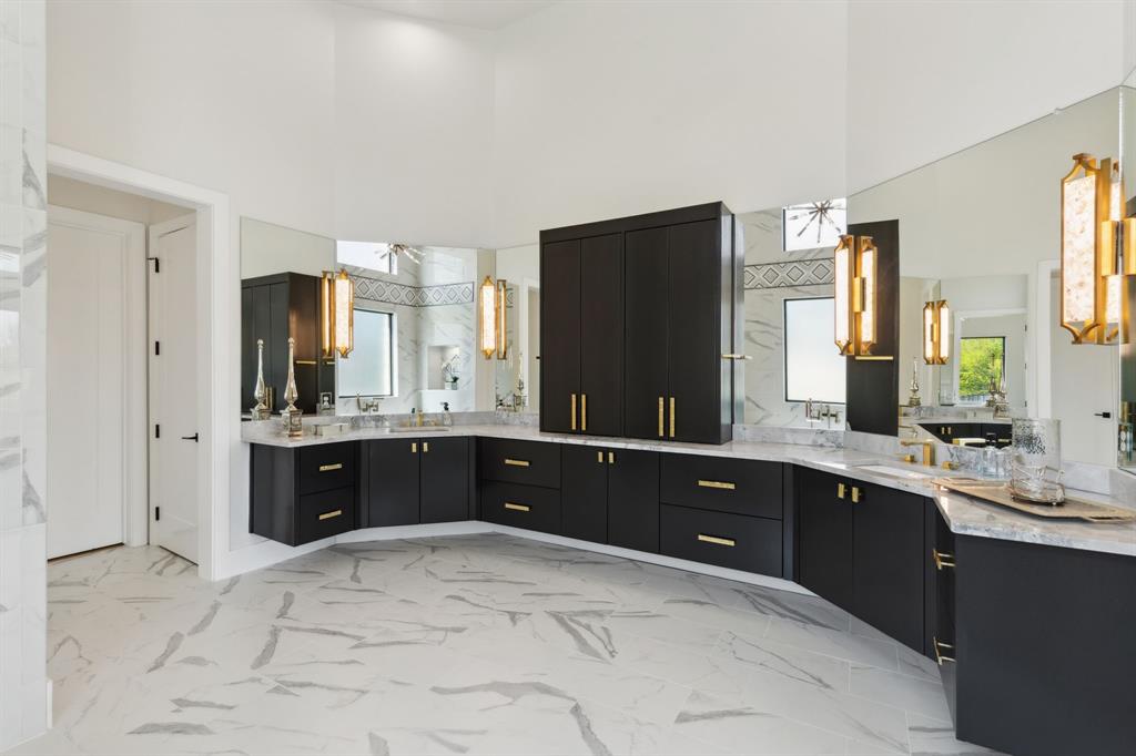 Saddleback Ridge Estate - Residential