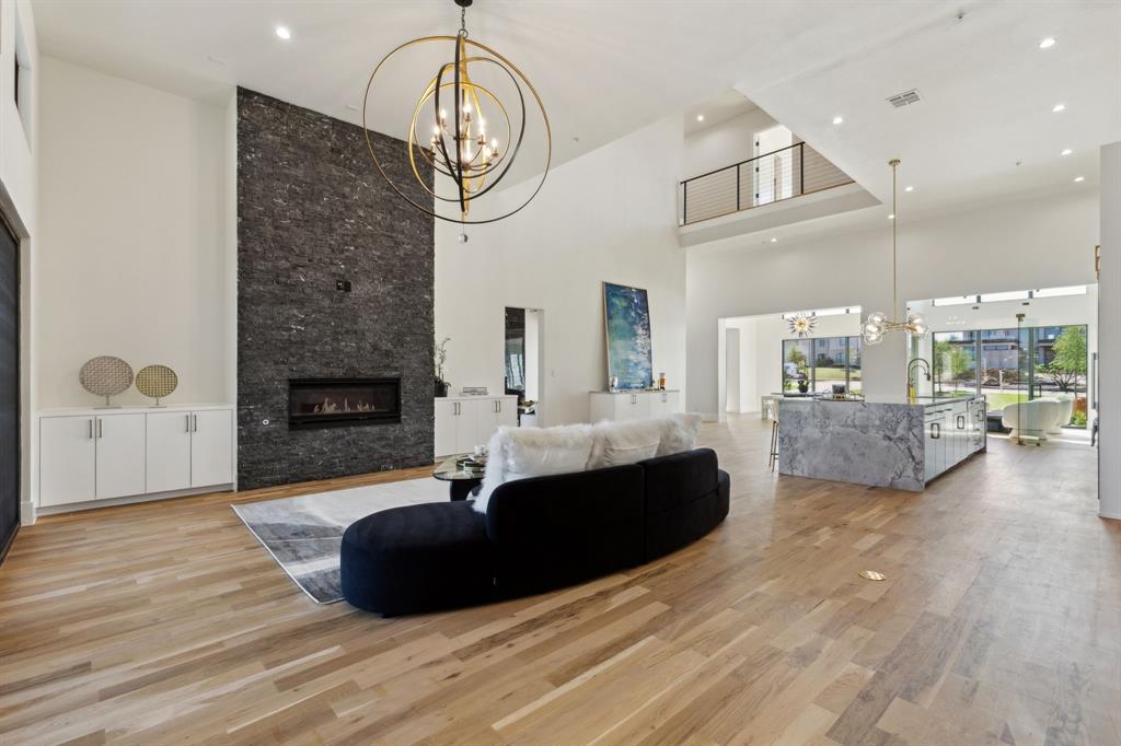 Saddleback Ridge Estate - Residential