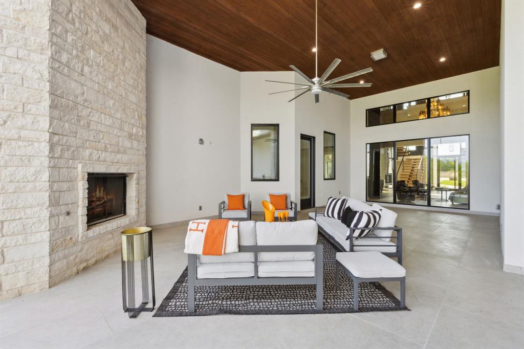 Saddleback Ridge Estate - Residential