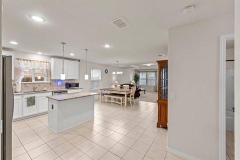 Photo of 6241 Misty Breeze Drive, Fort Worth, TX 76179 (MLS # 21217771)