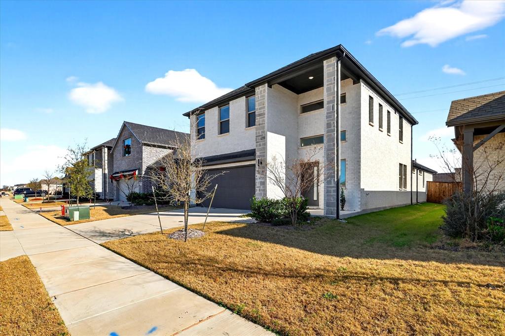 4713 Whitehill Trail