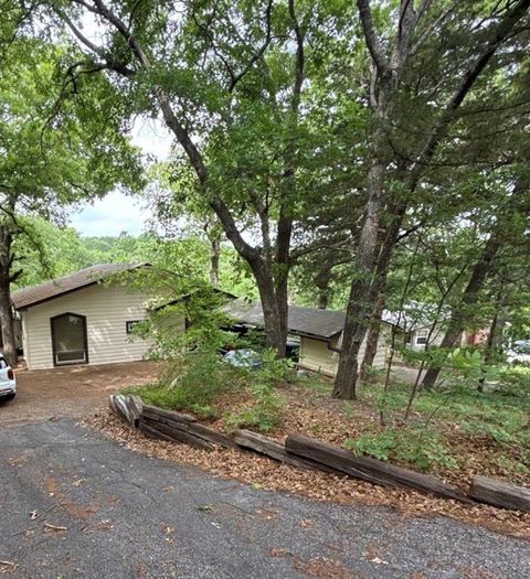 Photo of 953 Tanglewood Trail, Pottsboro, TX 75076 (MLS # 21243182)