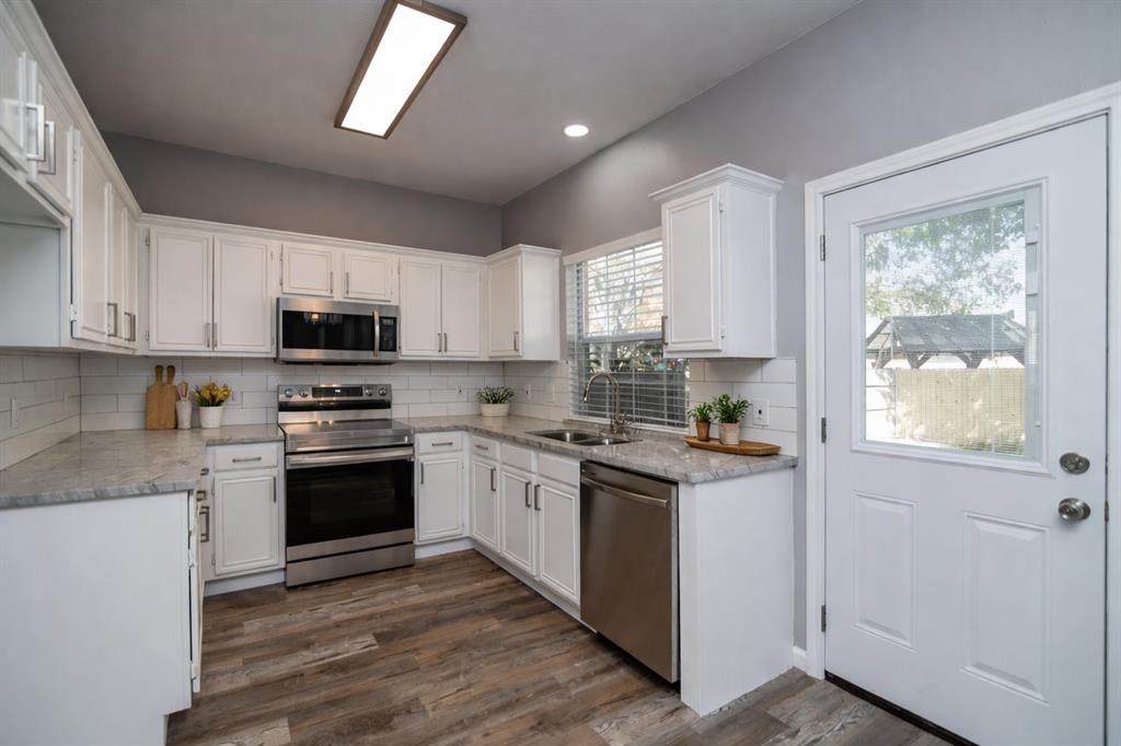 Pinnacle At High Pointe - Residential