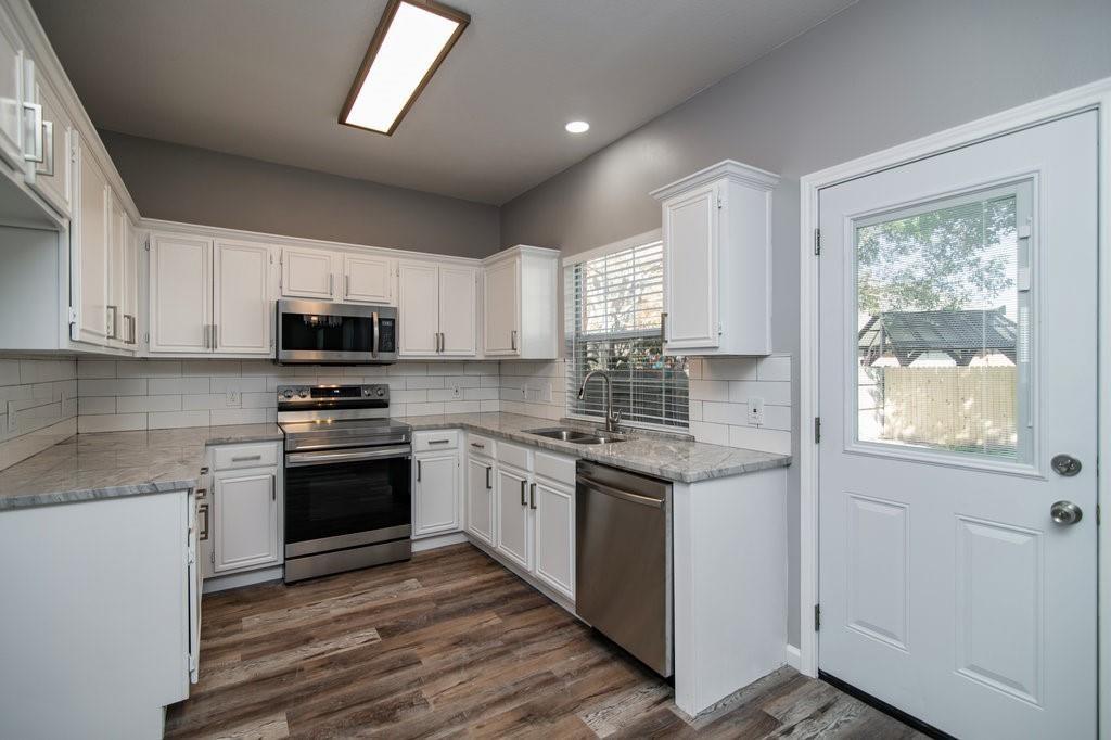 Pinnacle At High Pointe - Residential