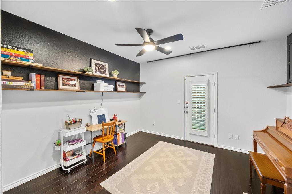 Ridglea Place - Residential