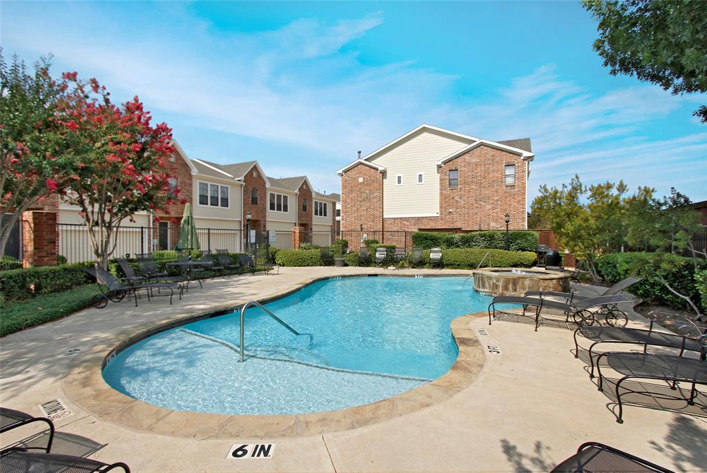 Ridglea Place - Residential