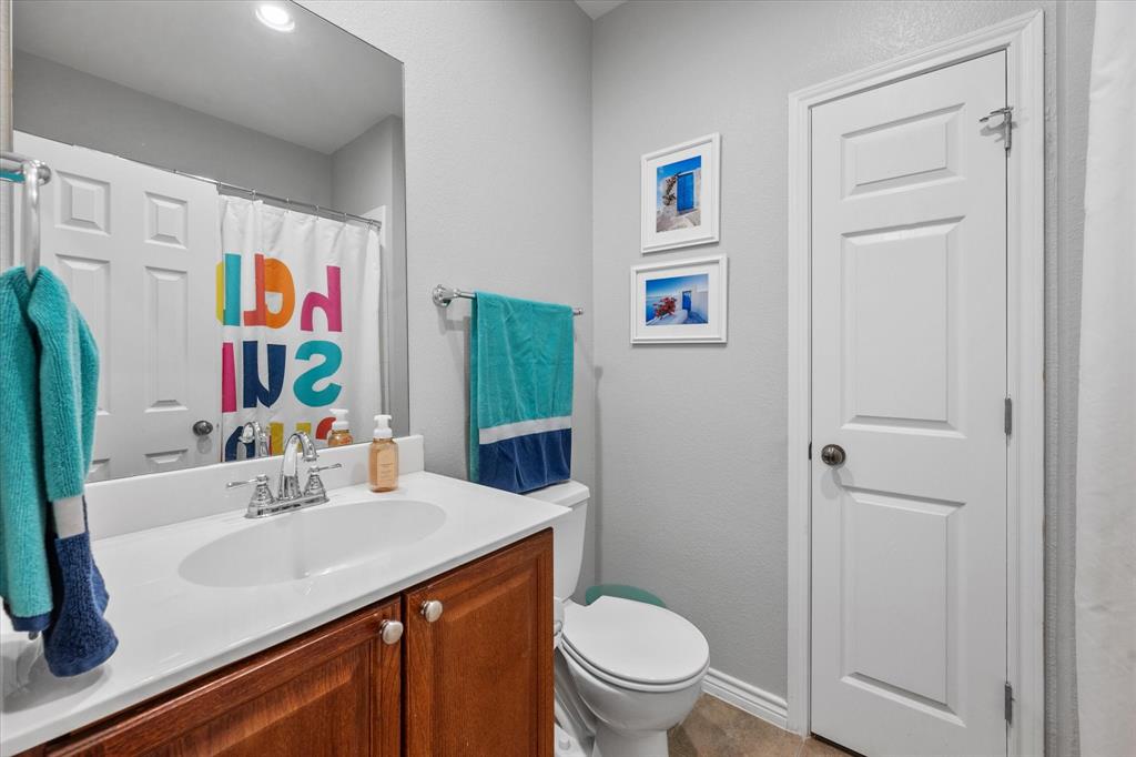 Ridglea Place - Residential