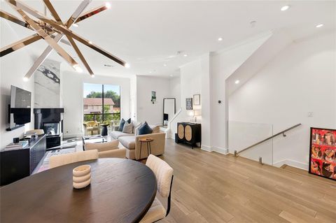 4211 Rawlins Street 525 Dallas TX 75219