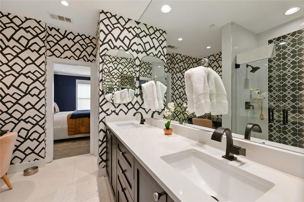 Palo Alto Twnhms Condo - Residential