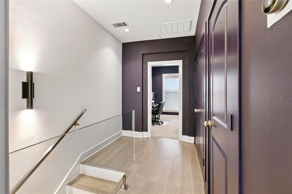 Palo Alto Twnhms Condo - Residential