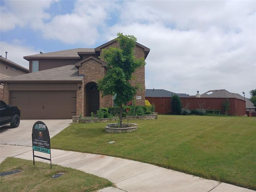 Beautifully upgraded 5-bedroom, 3.5-bath home with a 2-car garage located in a highly desirable area of Fort Worth! This stunning property features an oversized backyard with extended concrete patio space, additional storage, and an enlarged slab perfect for entertaining and outdoor gatherings. The exterior showcases gorgeous custom flower beds with raised lifters, beautiful landscaping, and an upgraded oversized fence that enhances both privacy and curb appeal. As you enter the home, you are welcomed by elegant lighting and a private office near the entryway perfect for working from home. The spacious open-concept floor plan offers a luxurious kitchen complete with top-of-the-line Samsung appliances, a large quartz island, and a stunning designer backsplash that flows seamlessly into the living and dining areas. The downstairs primary suite provides privacy and comfort, while upstairs features four additional spacious bedrooms ideal for family, guests, or flex space. This home has been extensively upgraded throughout and truly stands out from the rest. Conveniently located near major highways, shopping, dining, and growing developments in the area. This one will not last long — schedule your showing today!