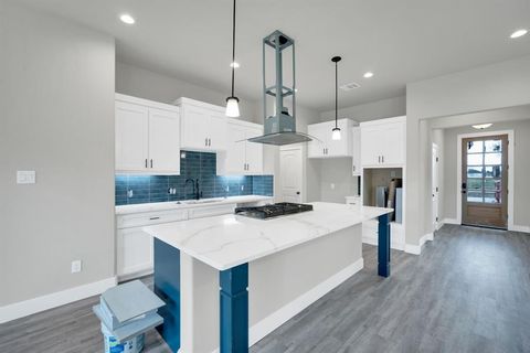 Tiny photo for 330 E Marshall Court, Palmer, TX 75152 (MLS # 21200485)