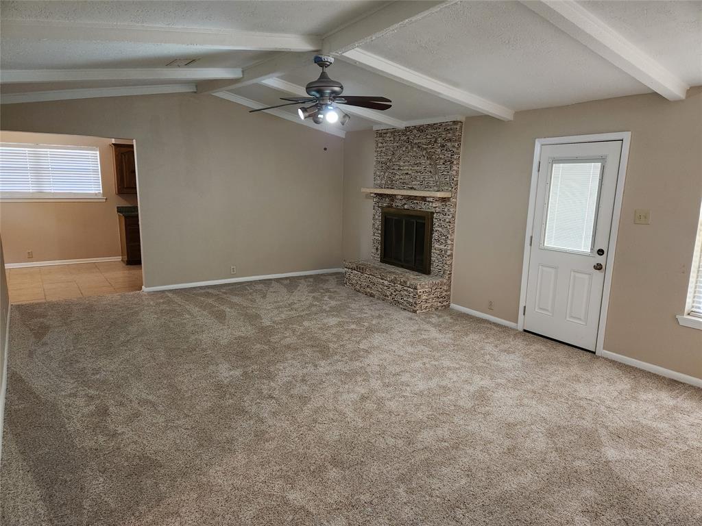 Gainesville, Texas 76240, United States, 3 Bedrooms Bedrooms, ,2 BathroomsBathrooms,Residential,Pending,40186