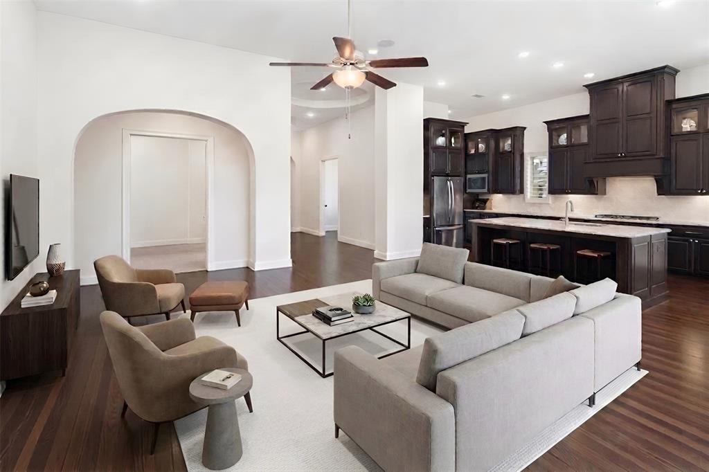 810 Rudder Court
