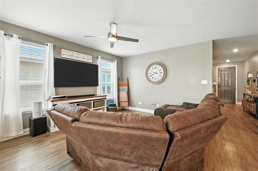 10208 Fox Haven Court